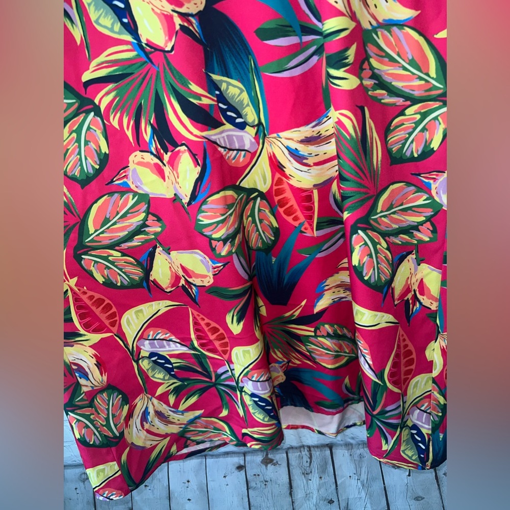 Pink, Yellow & Green sleeveless blouse with gold chain link size XS - Picture 10 of 10